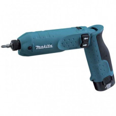 Аккумуляторная отвертка Makita TD020DS